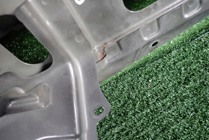 MITSUBISHI ASX 10- support panel for radiators front