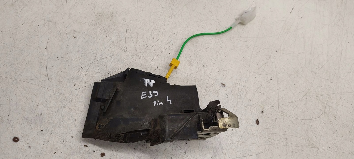 lock door front front right BMW E39 LIFT 3,0TD kombi