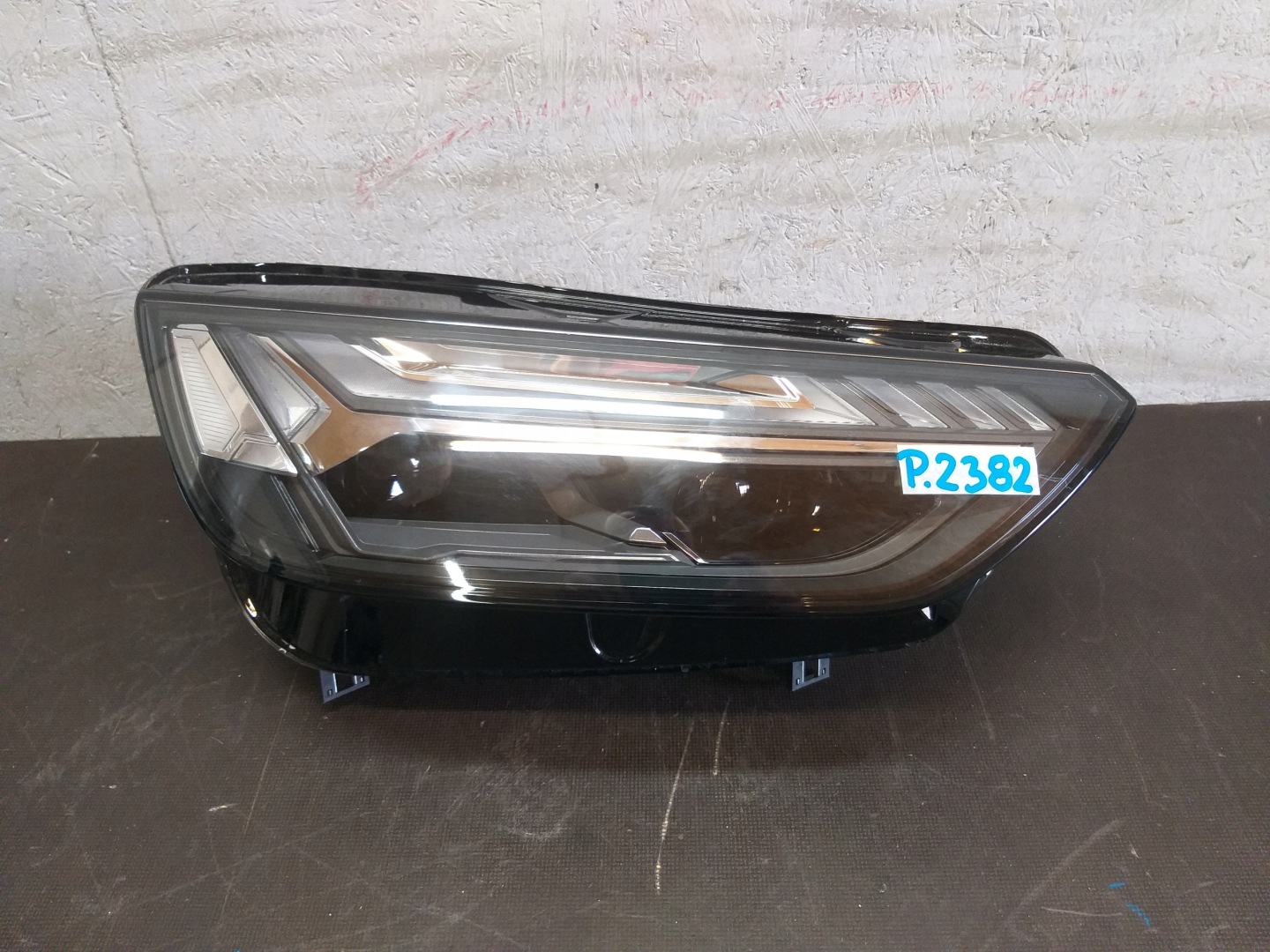 LIGHT FRONT RIGHT AUDI Q5 LIFT MATRIX 80A941036E