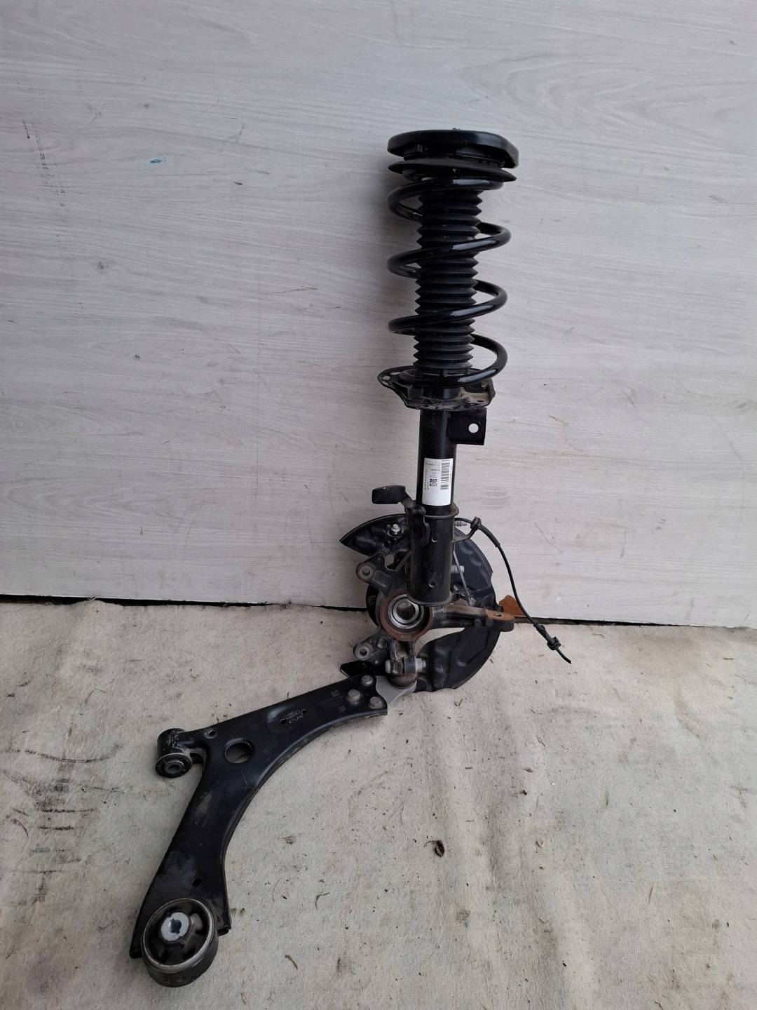 FORD KUGA MK3 LIFT 24r 2.5 HYBRYDA swing McPherson right front