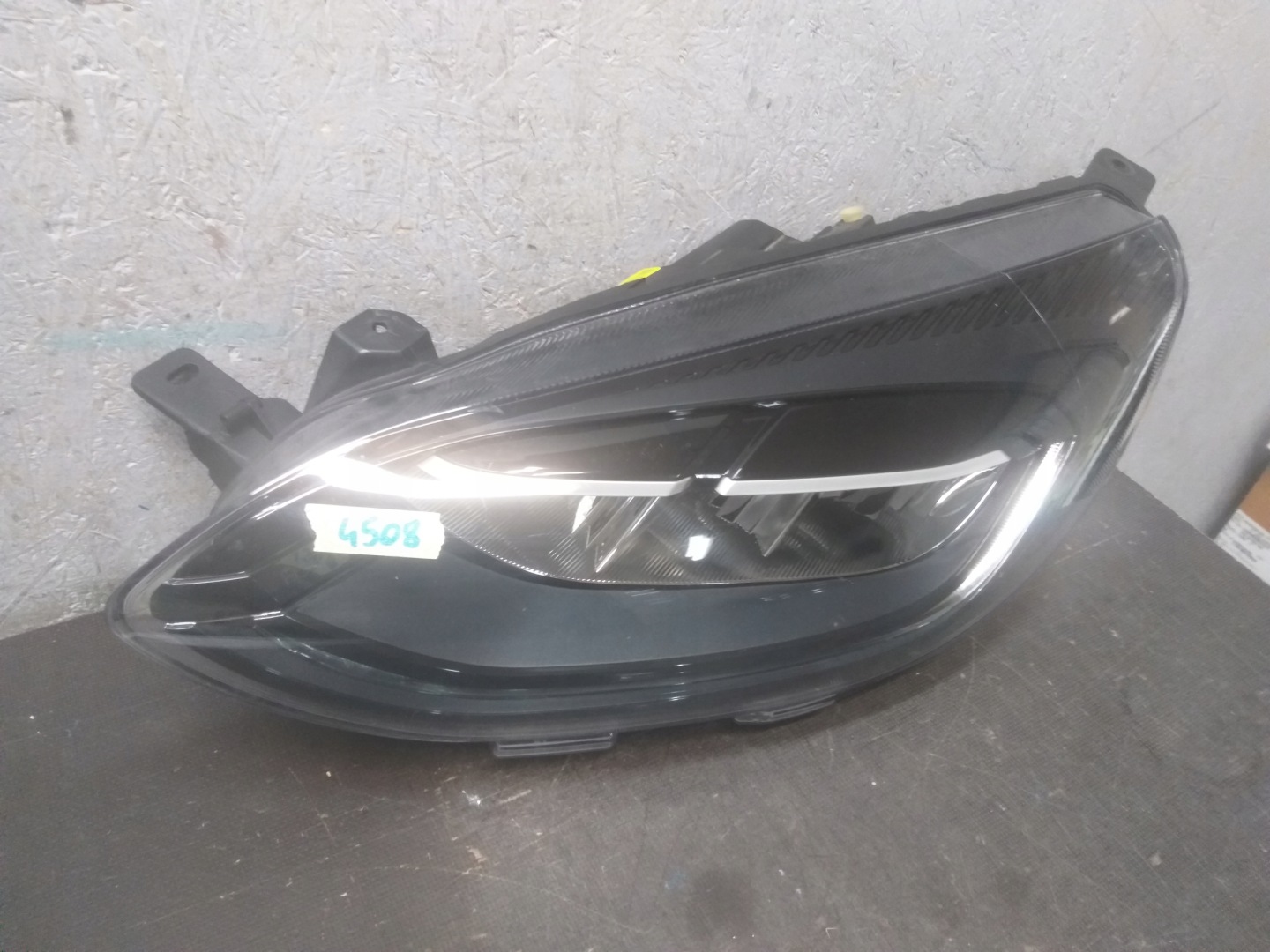 light front left FORD FIESTA MK8 FULL LED LIFT N1BB-13E015-AG
