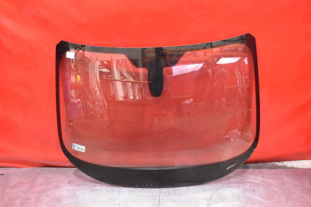 VETRO PARABREZZA Anteriore di ferro FORD TRANSIT CONNECT MK2 13-20