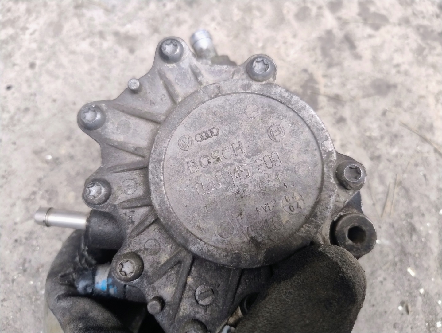 Pompa vacum audi a4 b7 2,0 tdi 03G145209