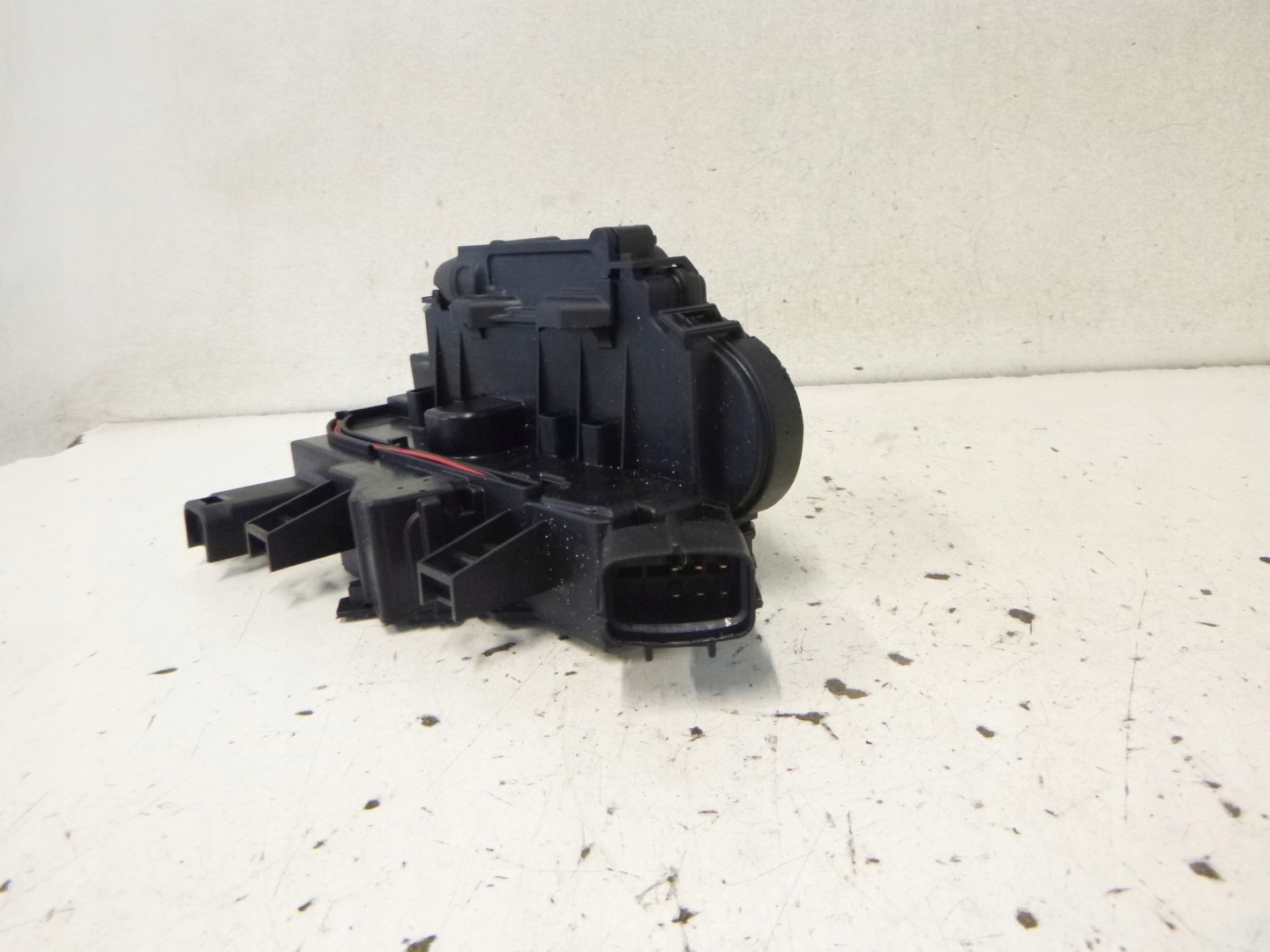 lock door front left Fiat Croma II 06r. 51780201