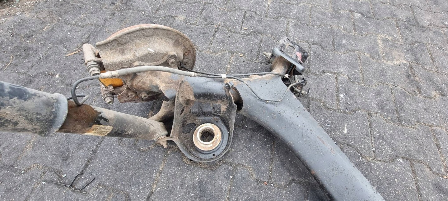 träger / Achsträger heck PEUGEOT 307 KOMBI