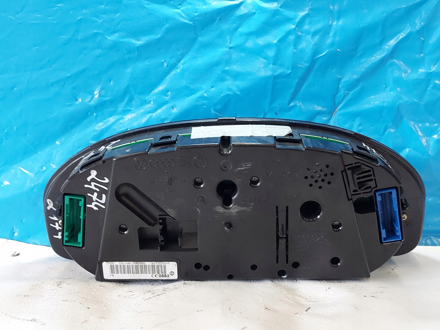 dials clock PASSAT B5 FL 1.9 TDI 3B0920829
