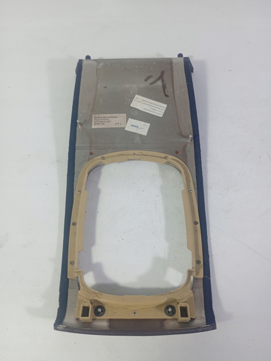 Audi A6 C5 97-04 frame MIESZKA changes of the gear OE 4B0864261