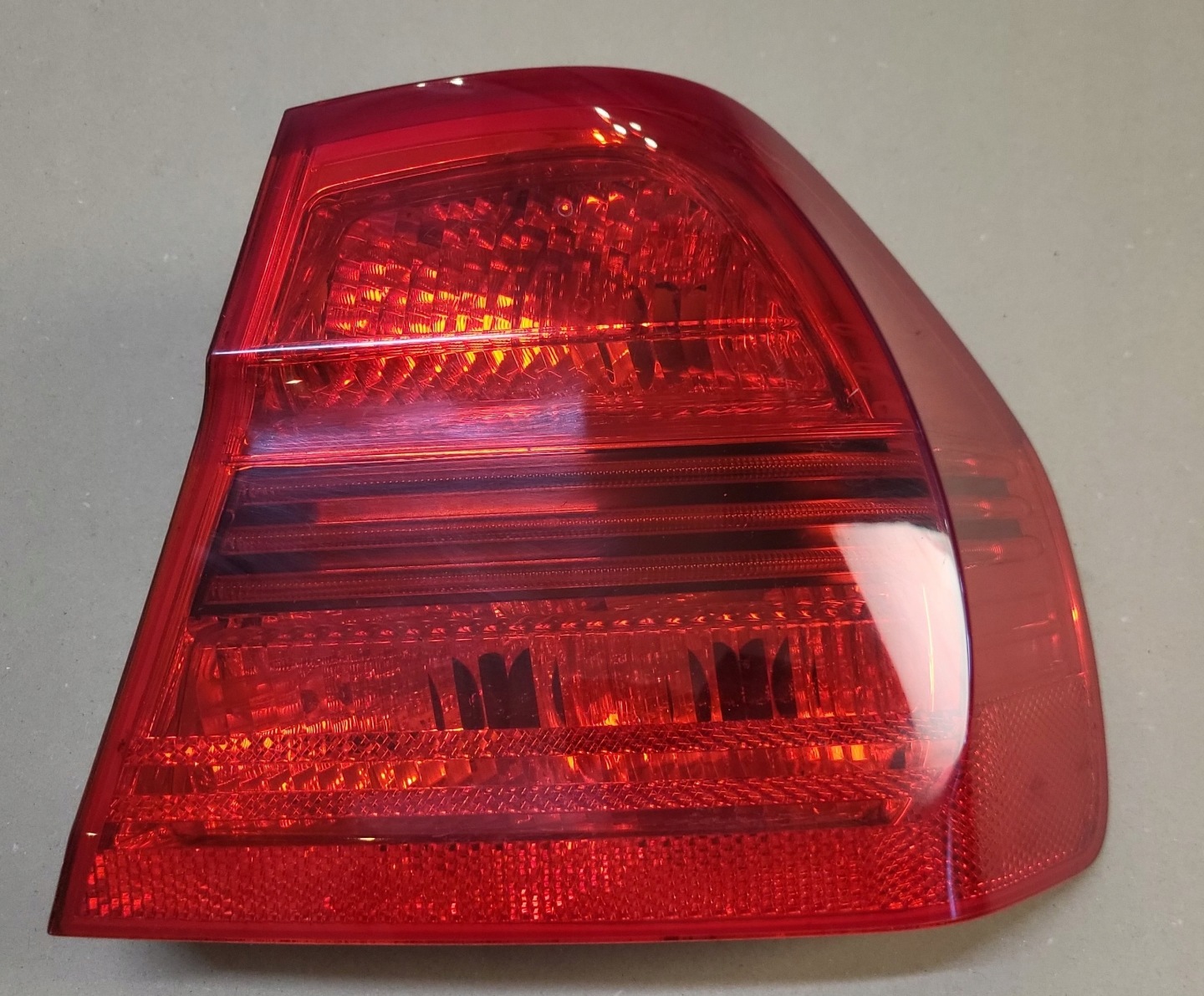 light rear right BMW 3 E90 sedan OE USA