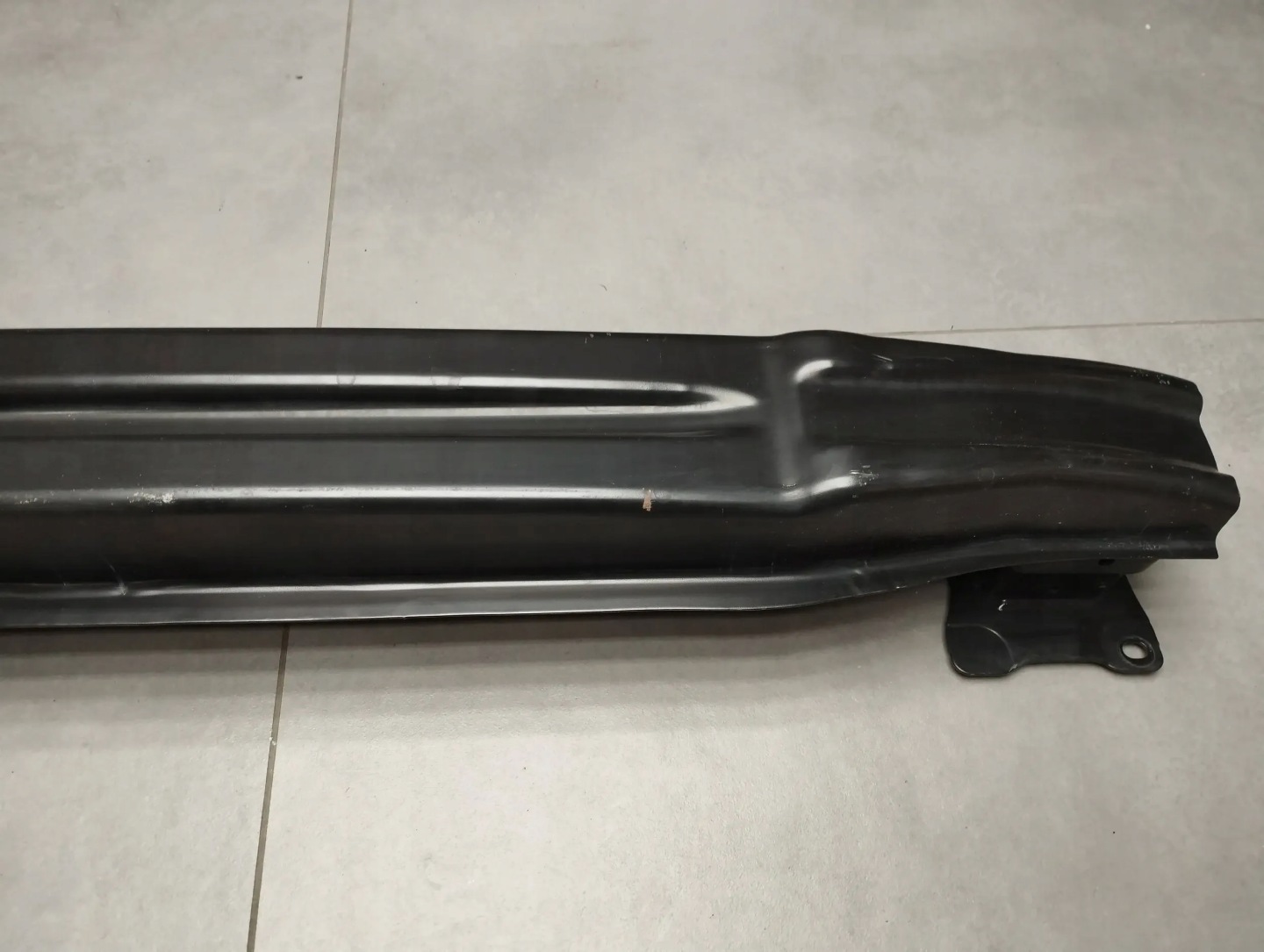 VW Golf VII 7 R bumper support rear part