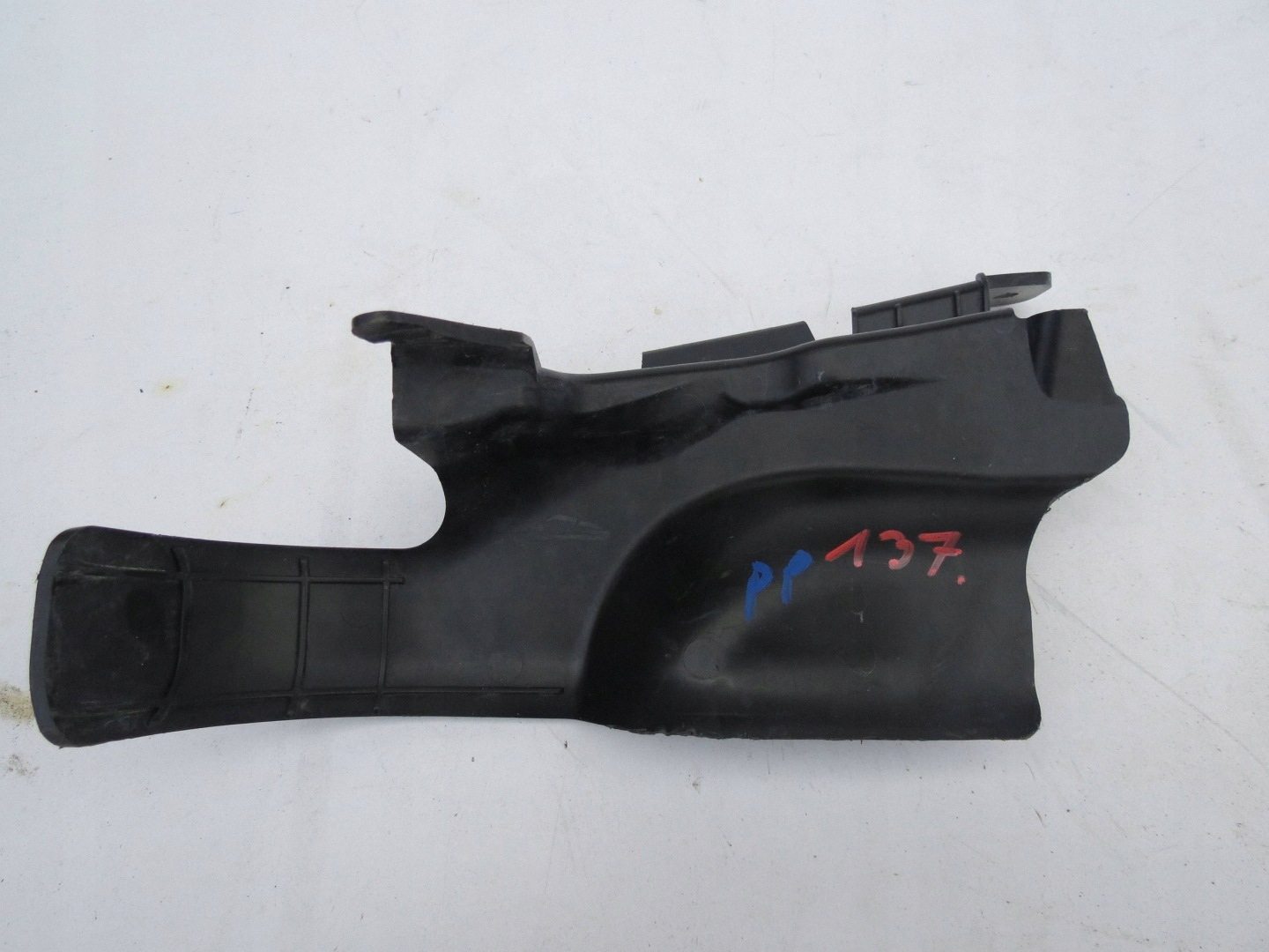 paraspruzzo parafango Destra Anteriore VOLVO V90 31497985