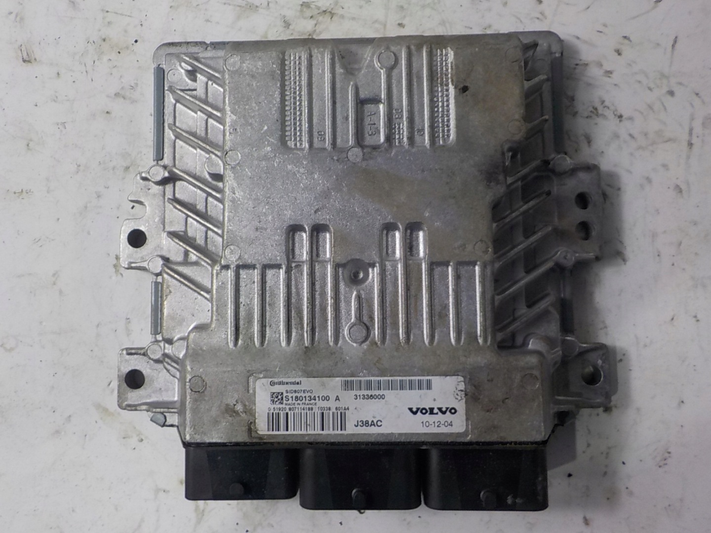 VOLVO V50 computer control unit S180134100A 31336000