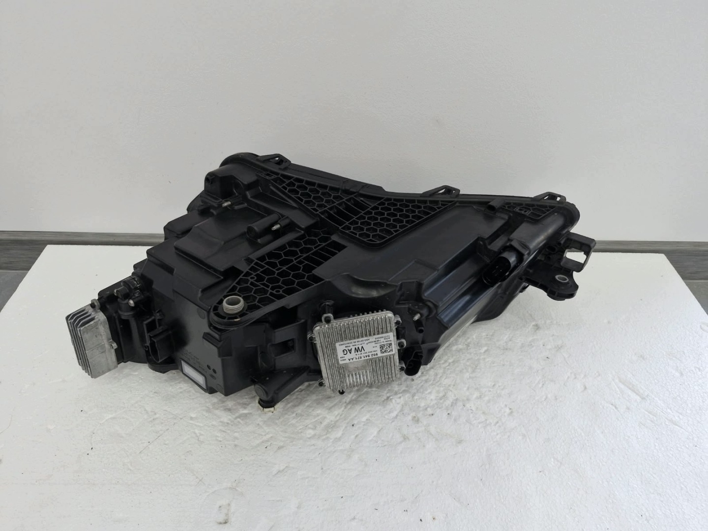light right Skoda Superb 3 LIFT FULL LED