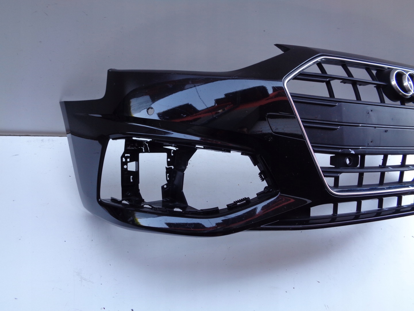 Frontstoßstange AUDI A4 B9 8W 8W0 19- LIFT NR 47781