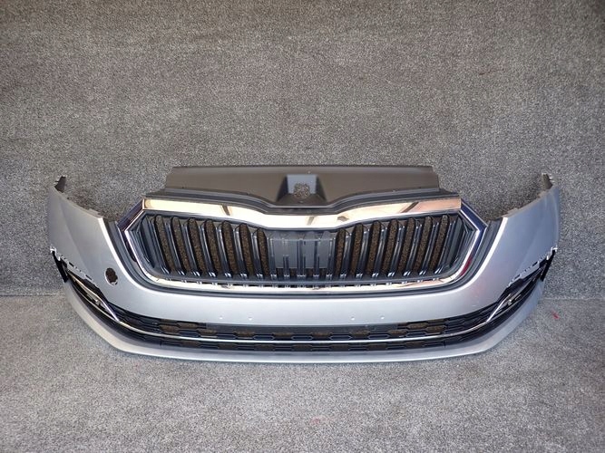 SKODA OCTAVIA IV FRONTSTOSSSTANGE VORNE AIR LUFT