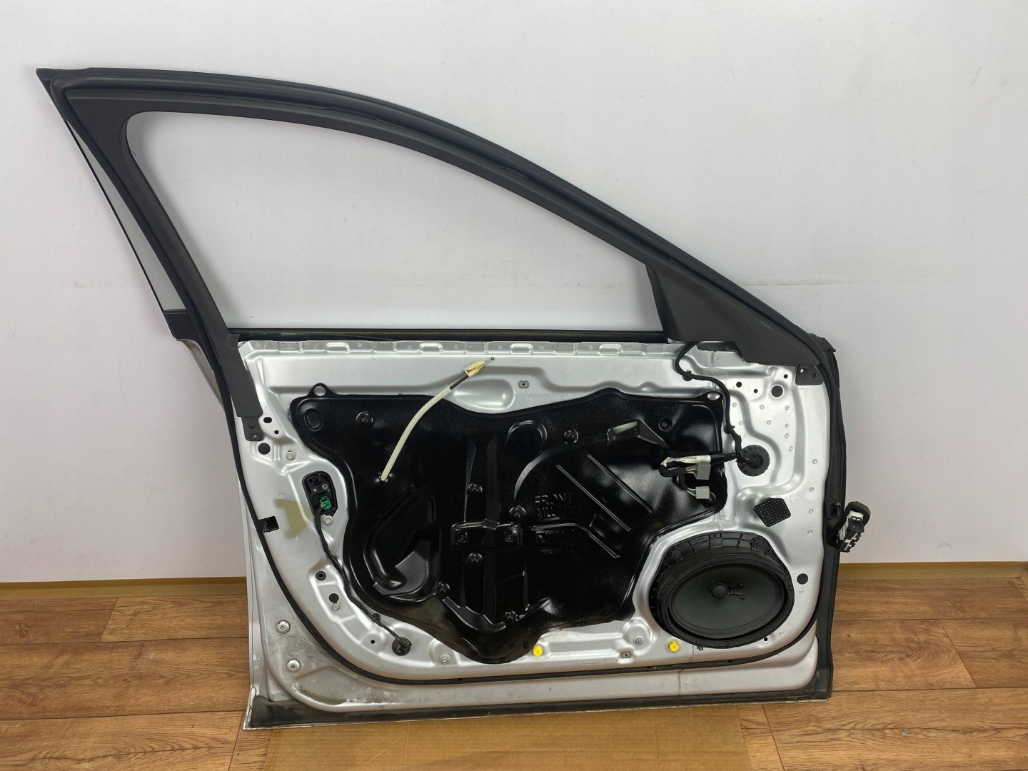 door front front side left Cadillac CTS III 2014+ USA
