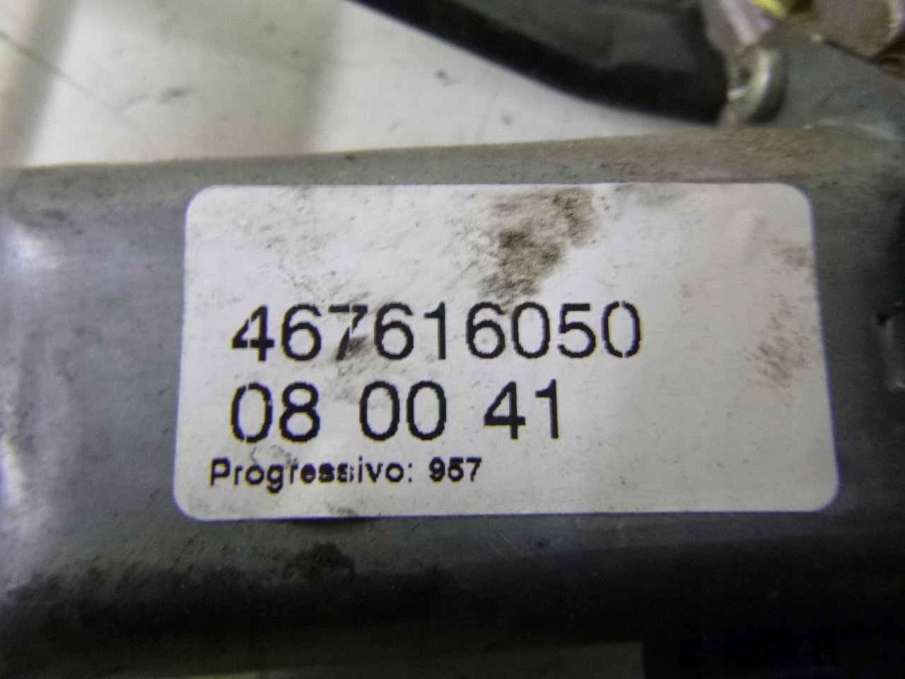 MÉCANISME VITRE AVANT DROITE ALFA ROMEO 145 2000 3D