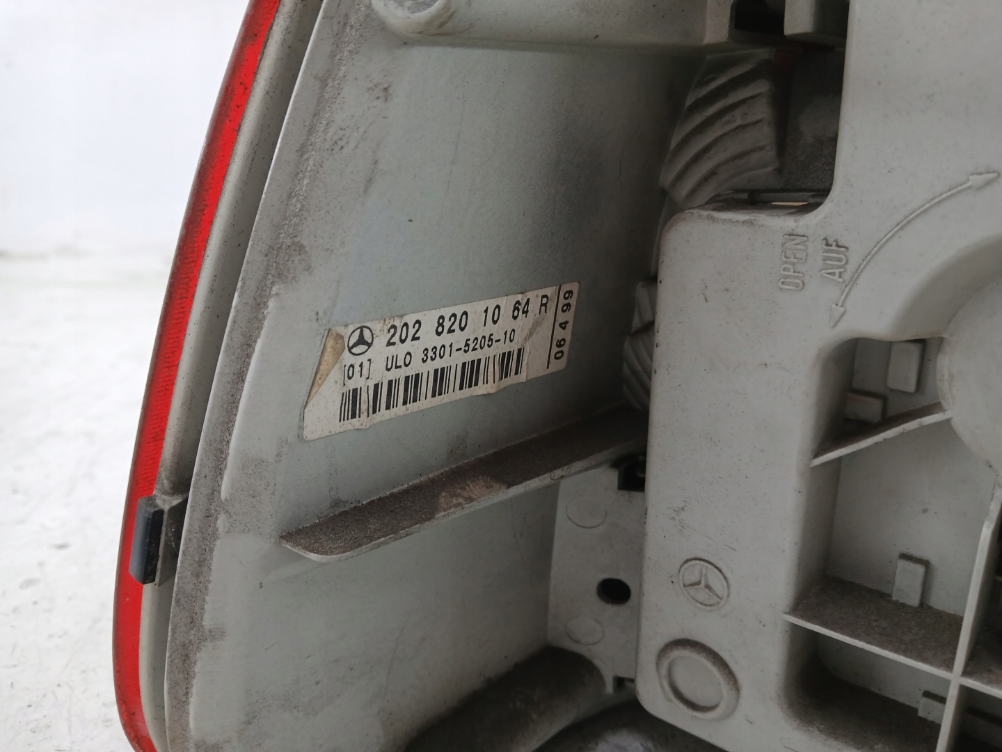 MERCEDES W202 light right rear part sedan 2028201064