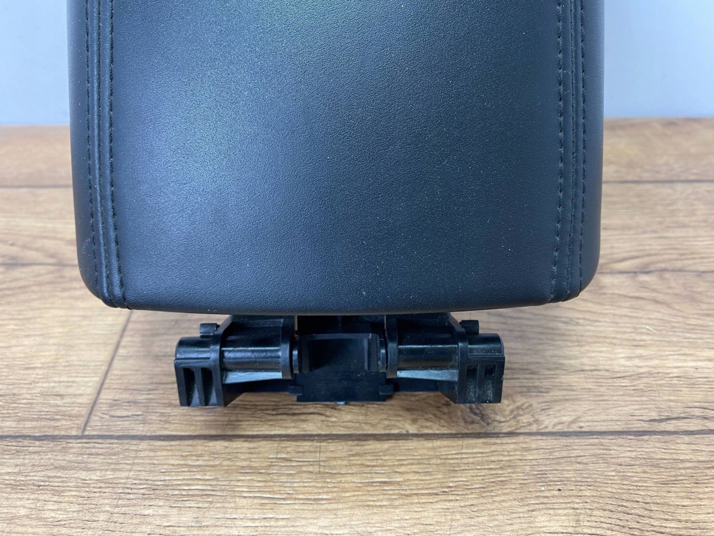 bracciolo consolle Ford Escape IV Kuga MK3 2020+