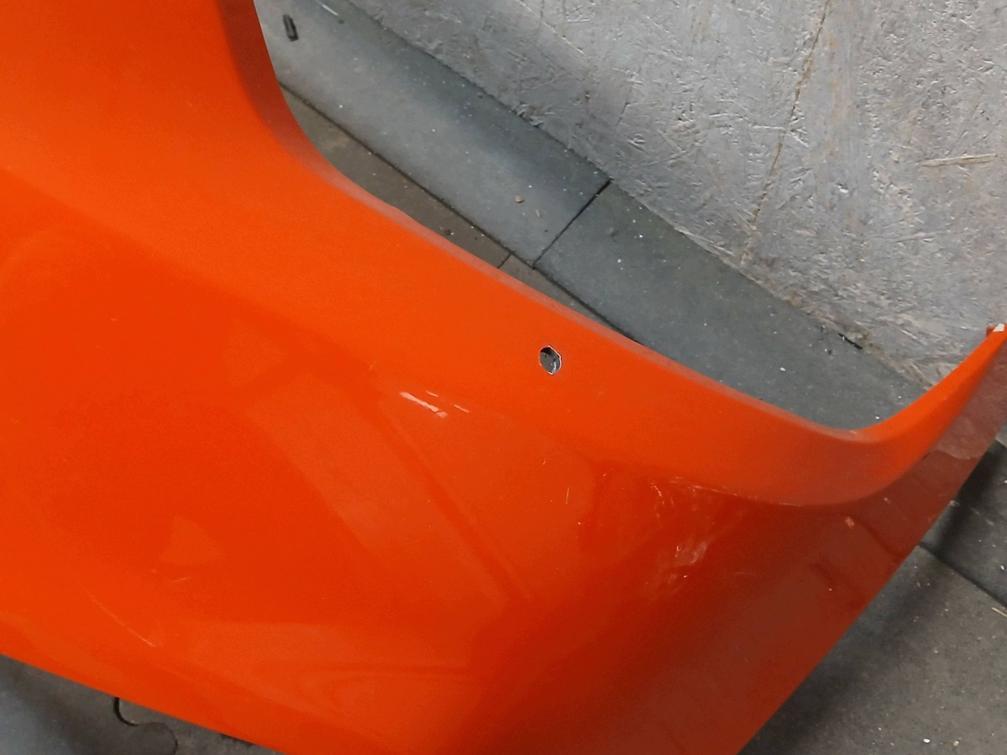 nárazník předek FORD MUSTANG VI 6 14