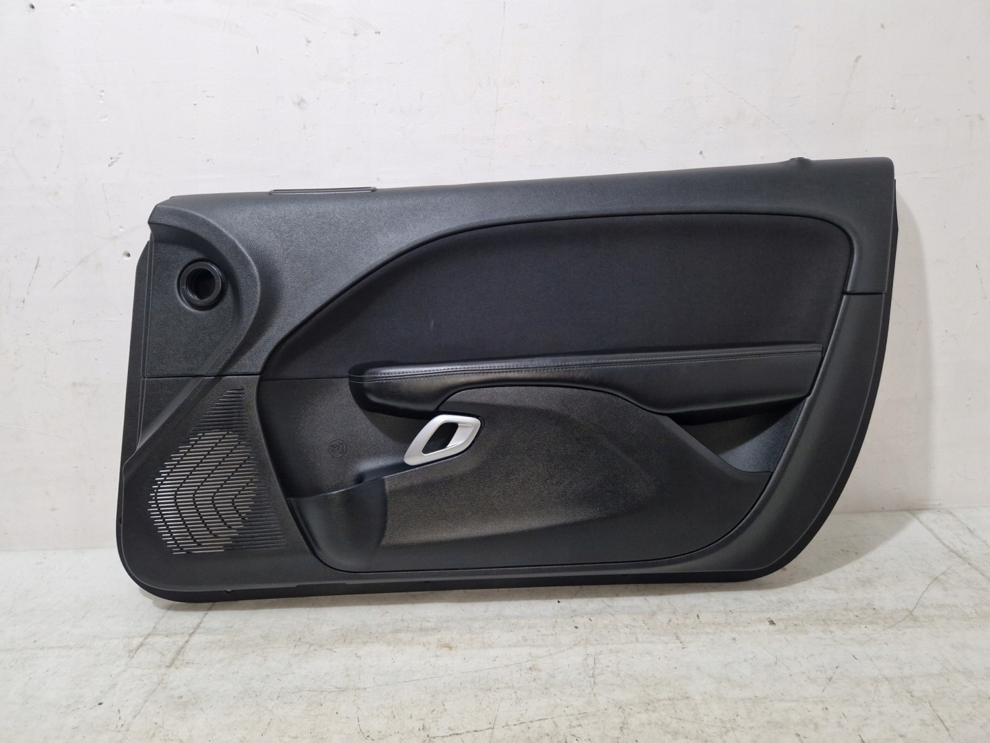 DODGE CHALLENGER 2019 - side door right 5LC121X9AH