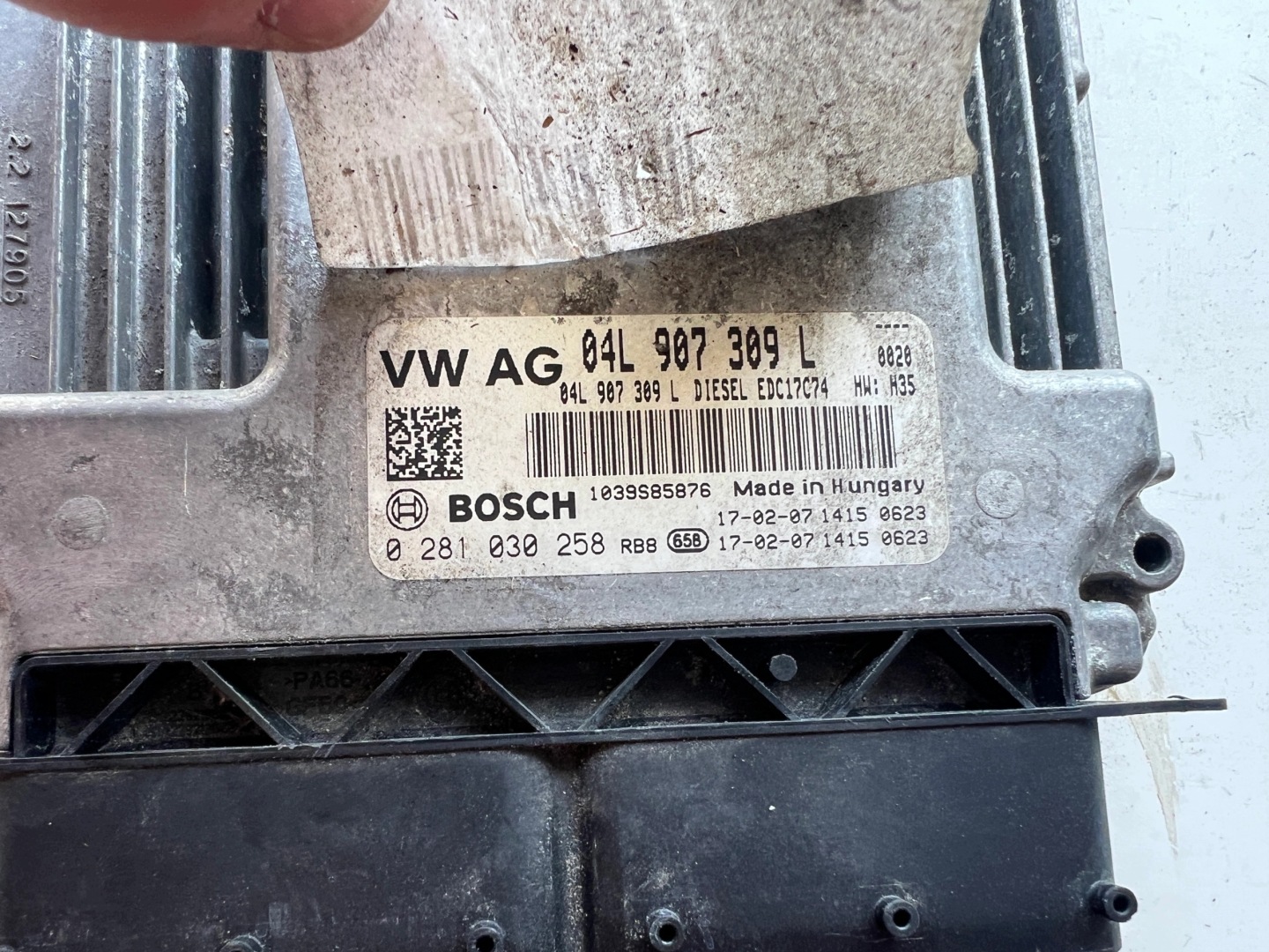 AUDI A4 2.0 TDI 04L907309L 0281030258 1039S8576 computer Originale