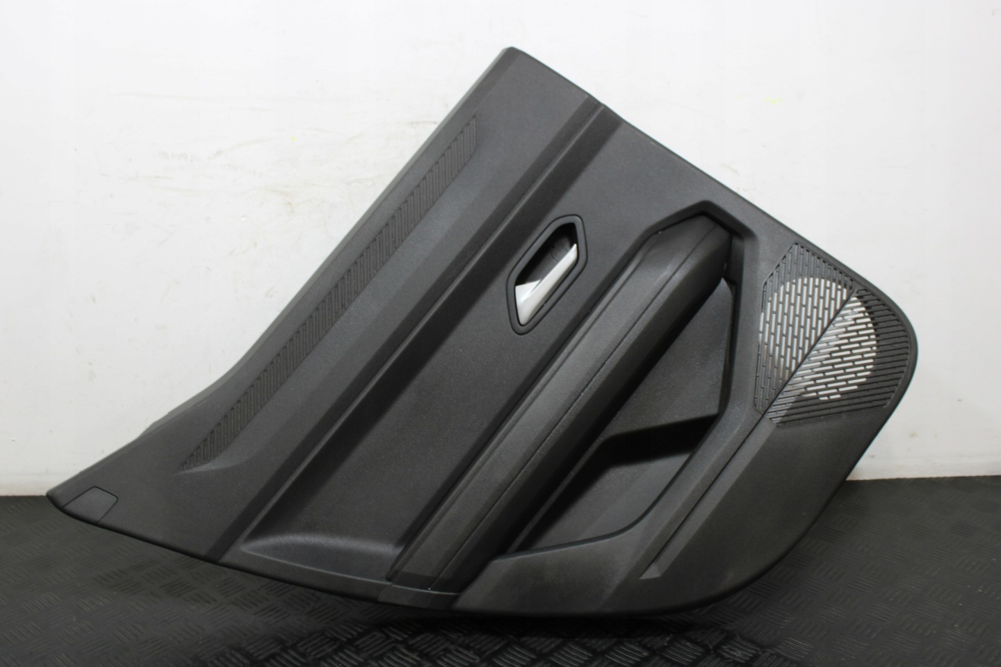 upholstery side door left rear part DACIA DUSTER III 3 2024