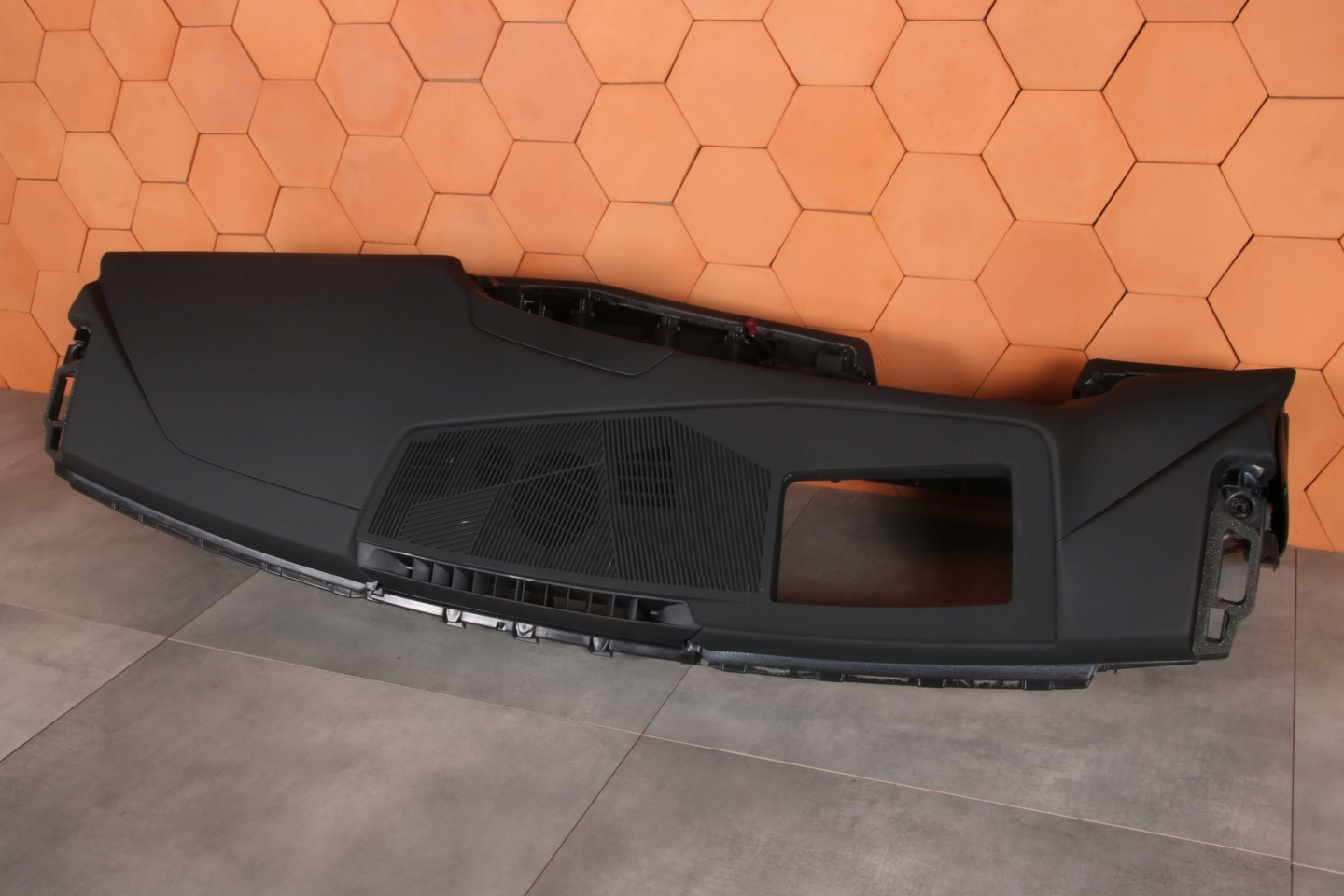 BMW G60 G61 M5 originál dashboard instrument panel console VEGANZA black HEAD UP