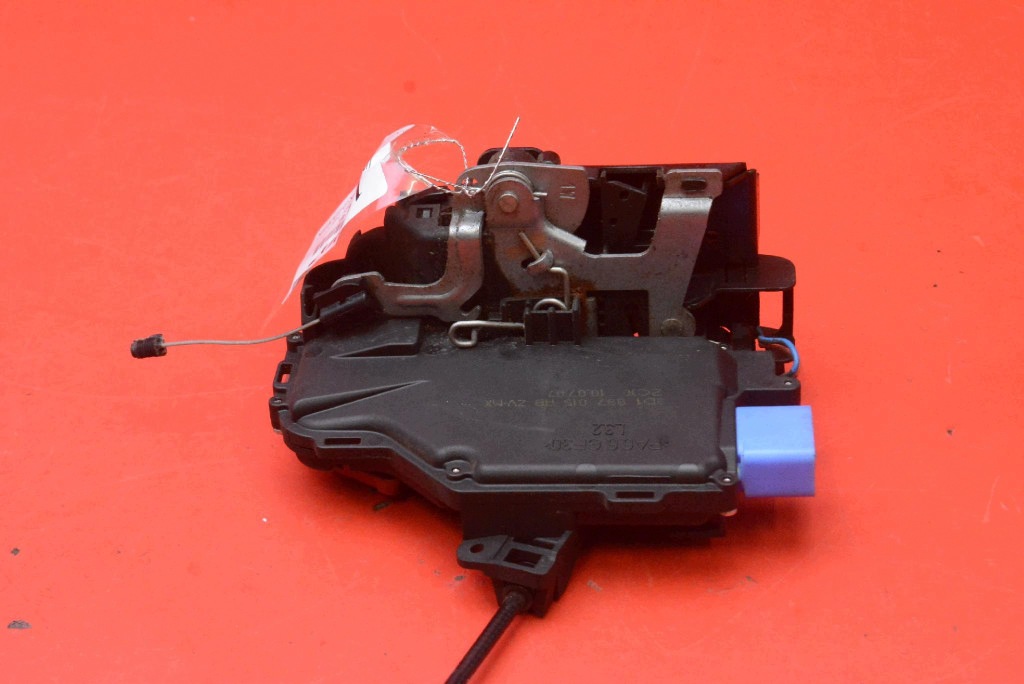 lock door left front front EU 3D1837015AB VW JETTA 5 V sedan 05-11