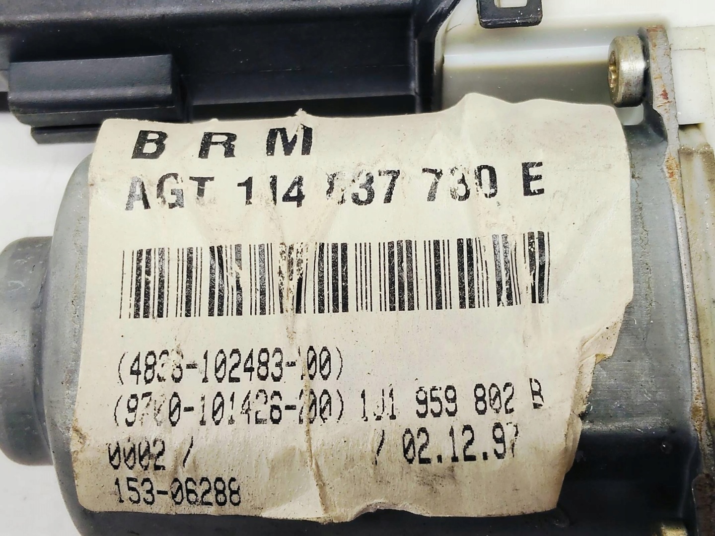 mini motor windows right front Vw Golf IV 1.6 16V 1J4837730E