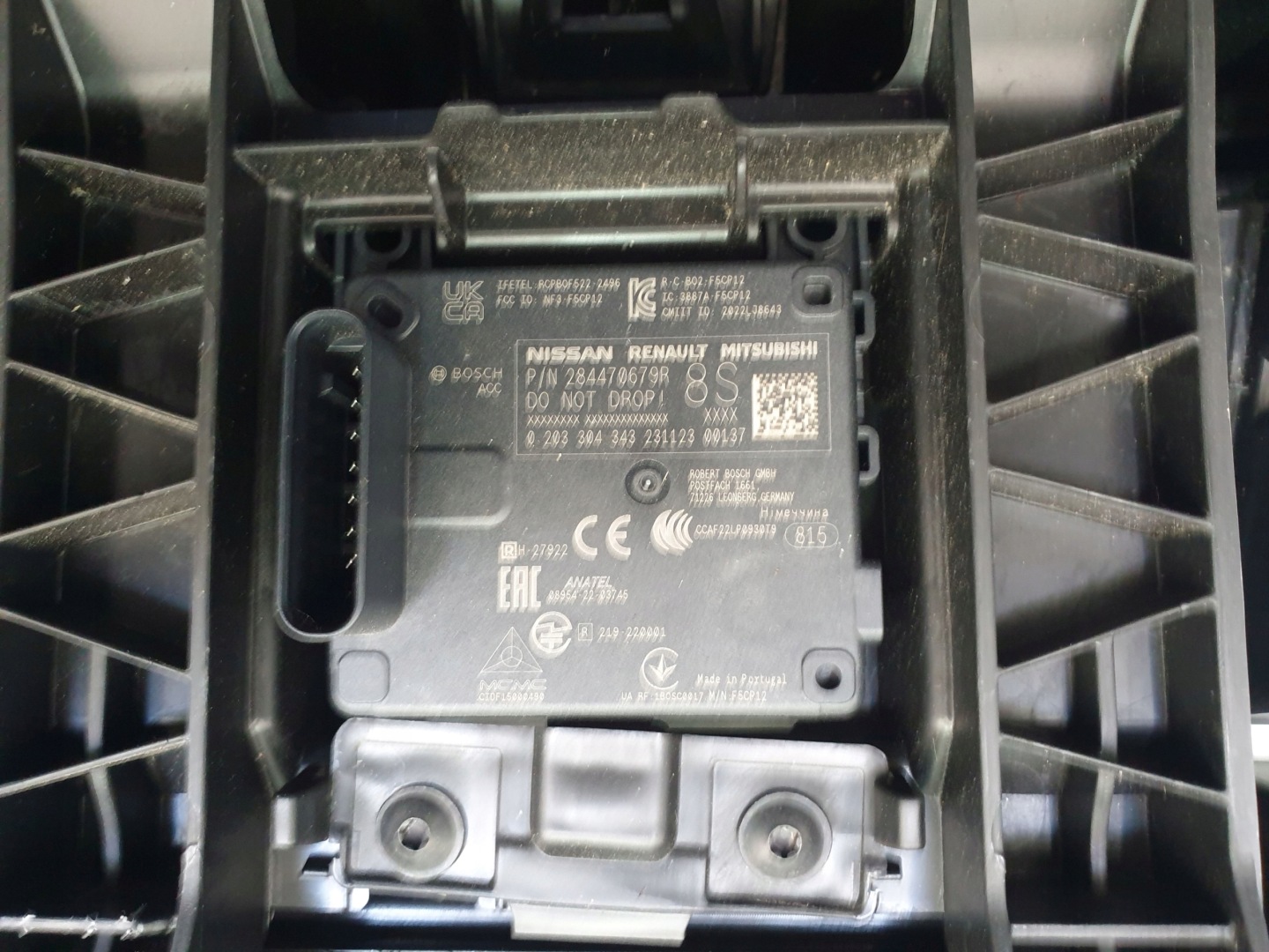 RENAULT CAPTUR II LIFT 24-> bumper front PDC LED RADAR cover KAMERA