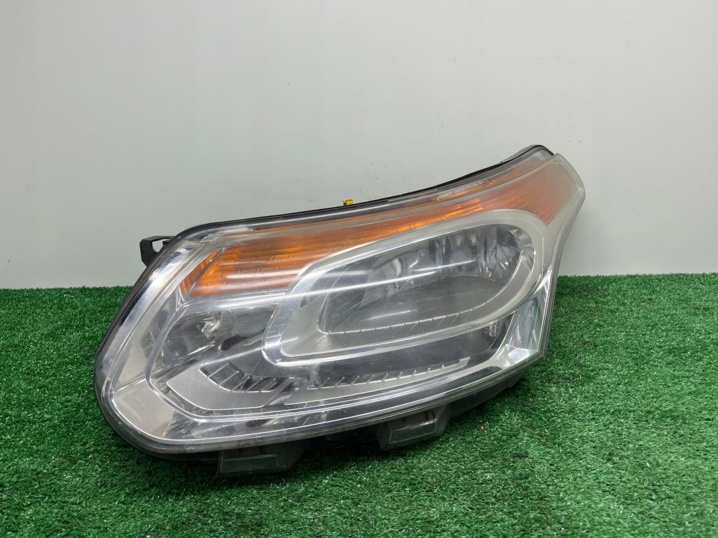 light left front CITROEN C3 PICASSO 9681873980 EU
