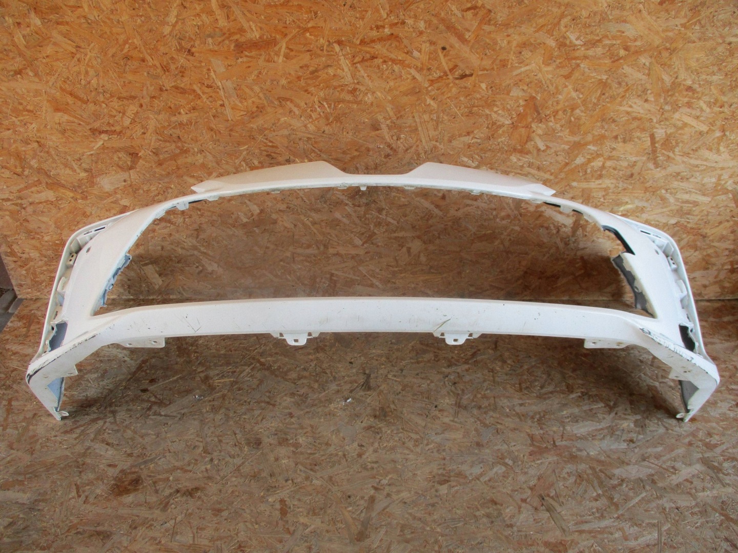 bumper front front TOYOTA COROLLA E21 sedan