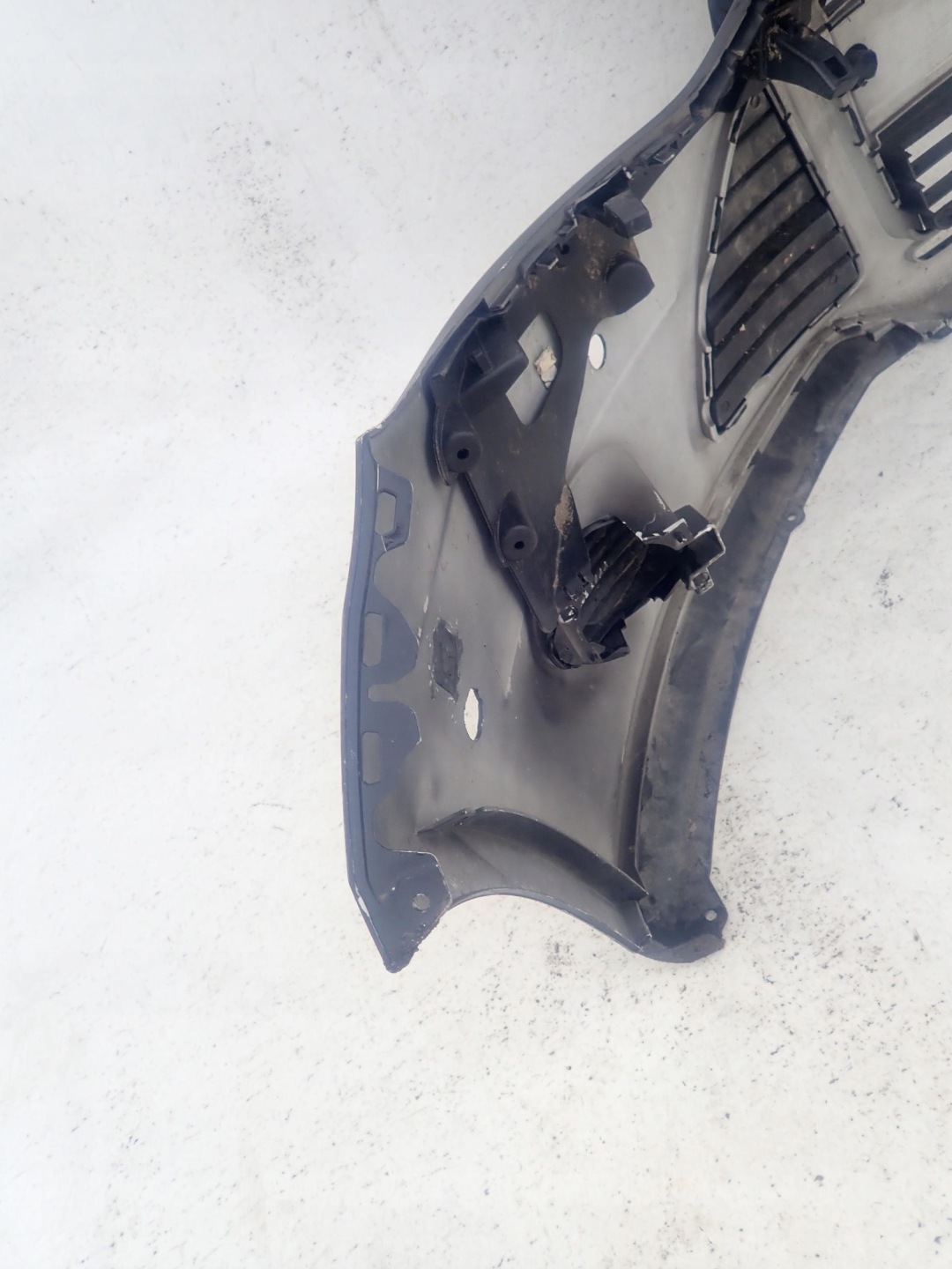 FORD FOCUS III 3 MK3 10-14 bumper front PDC