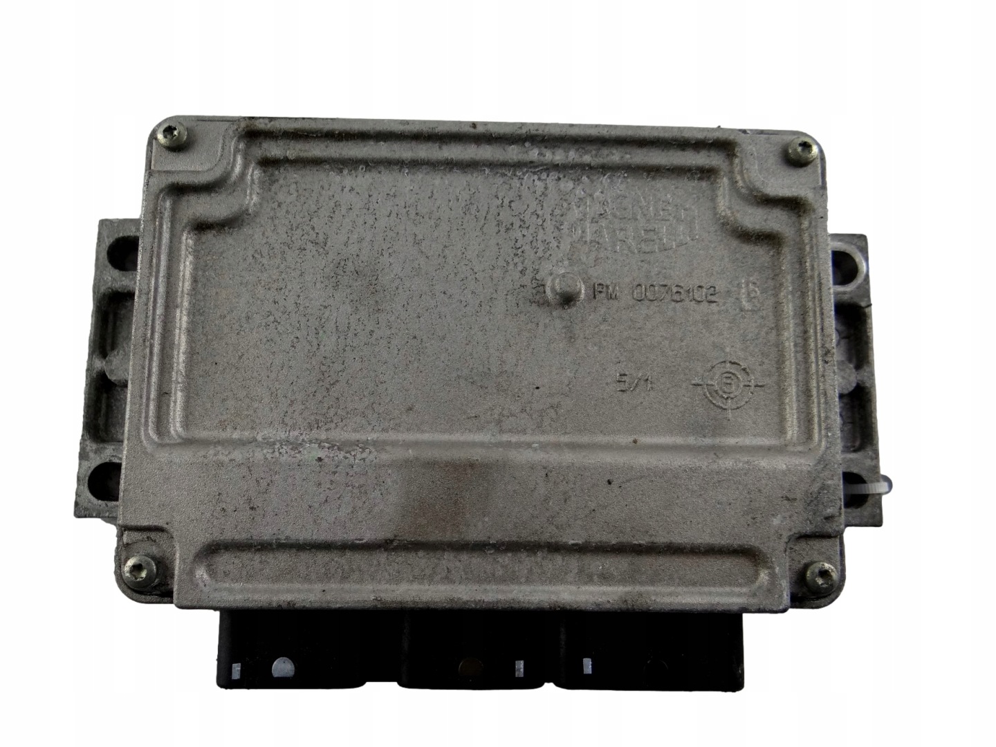 control unit of the engine CITROEN C4 PICASSO 9663805380