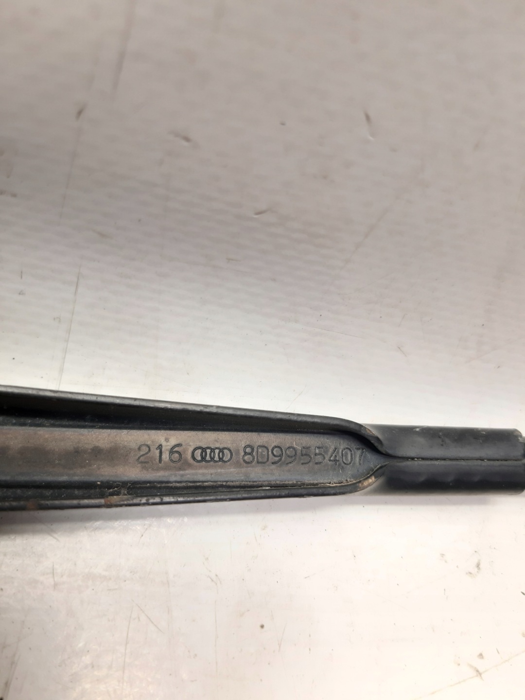wiper arm rear part AUDI A3 8L