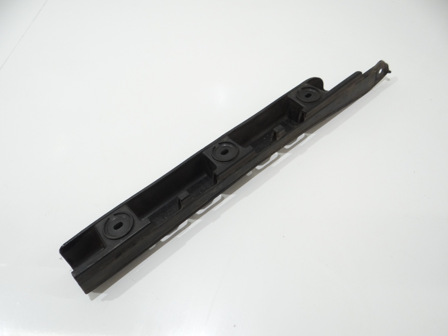 bumper bracket right rear part BMW X3 E83 LCI M PAKIET 3400954