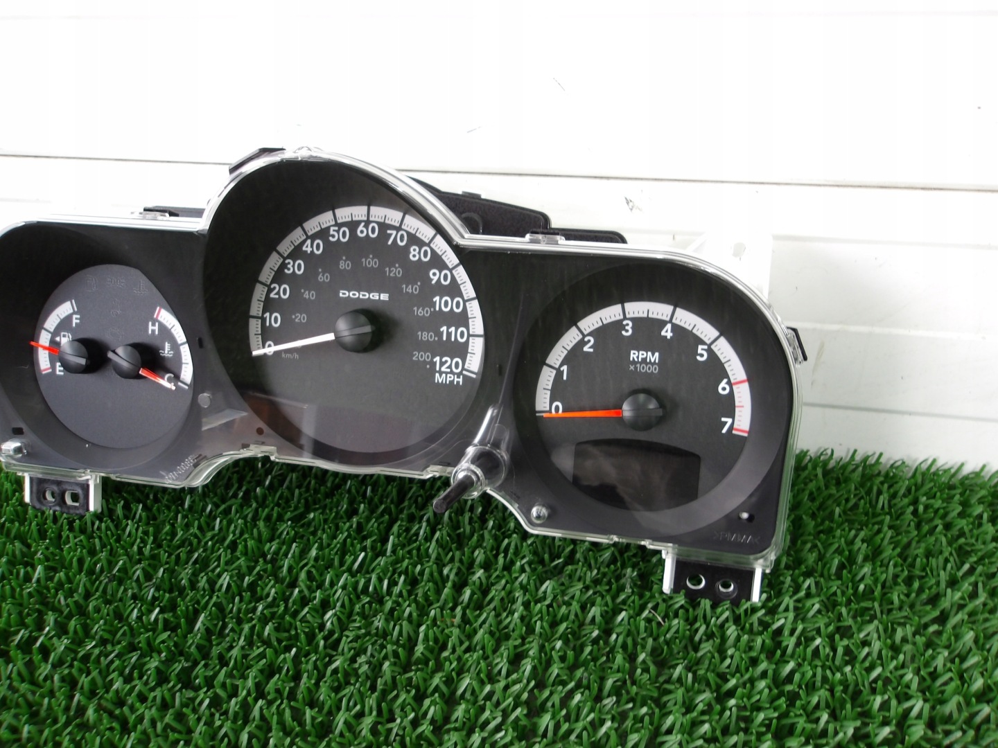 DODGE NITRO 07-11 4.0 V6 dials dials 05172960AC