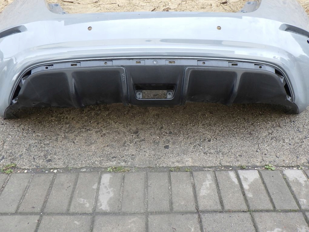 NISSAN LEAF II 2 17- Stoßstange hinten