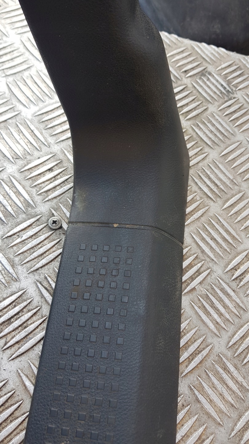 AUDI A8 D2 moulding threshold left 4d1864613d
