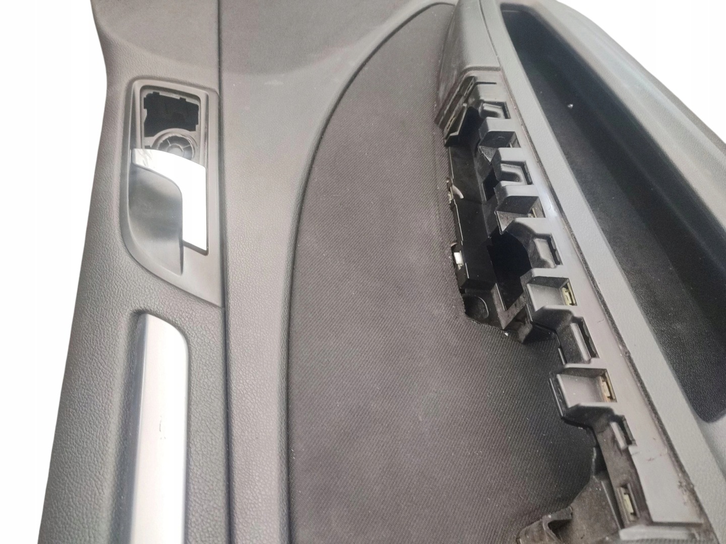 upholstery side door left front SKODA SUPERB II 3T1867005