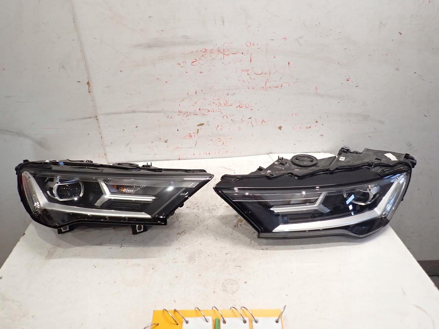 light front front right AUDI Q7 II LIFT 2020- FULL LED 4M0941012C