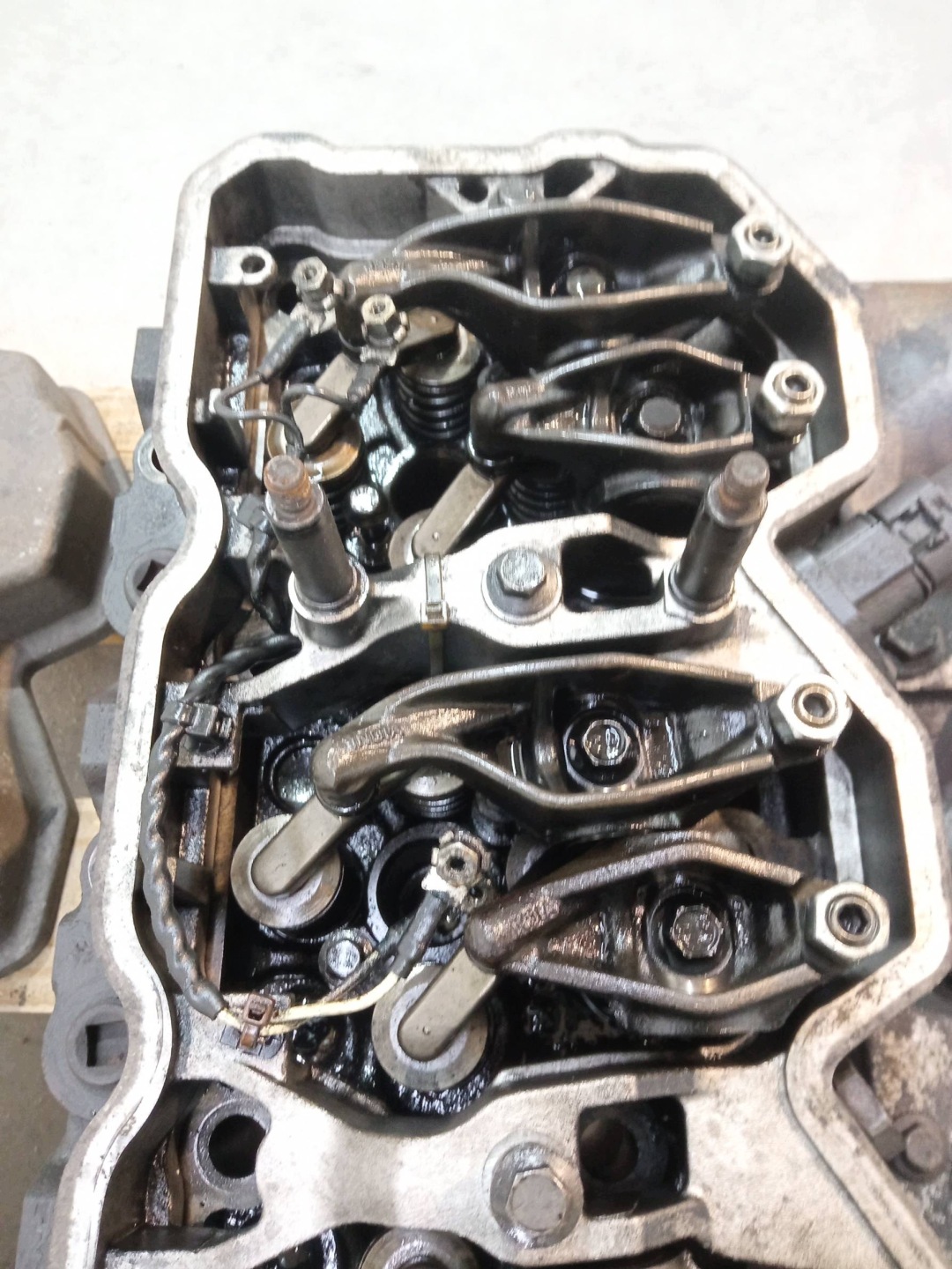 Tête du moteur Complète CUMMINS 7.1 Dennis Eagle Elite 2 (2003-2014)