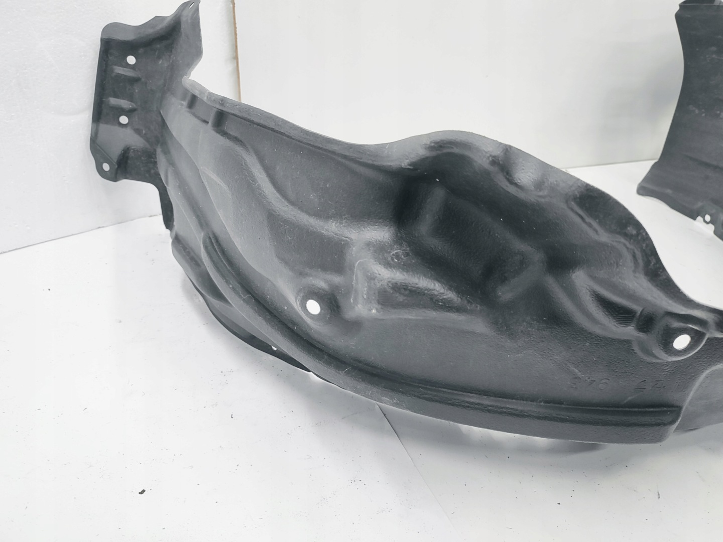 mudguard right front TOYOTA PRIUS IV / 53875-47070
