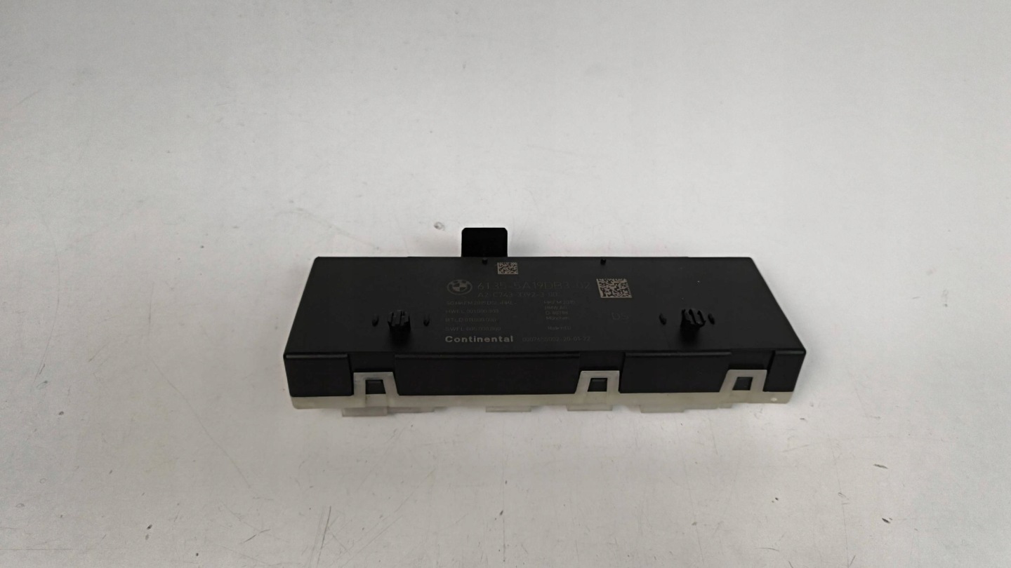 BMW 3 G20 G21 5A19DB3 module bonnet boot control unit