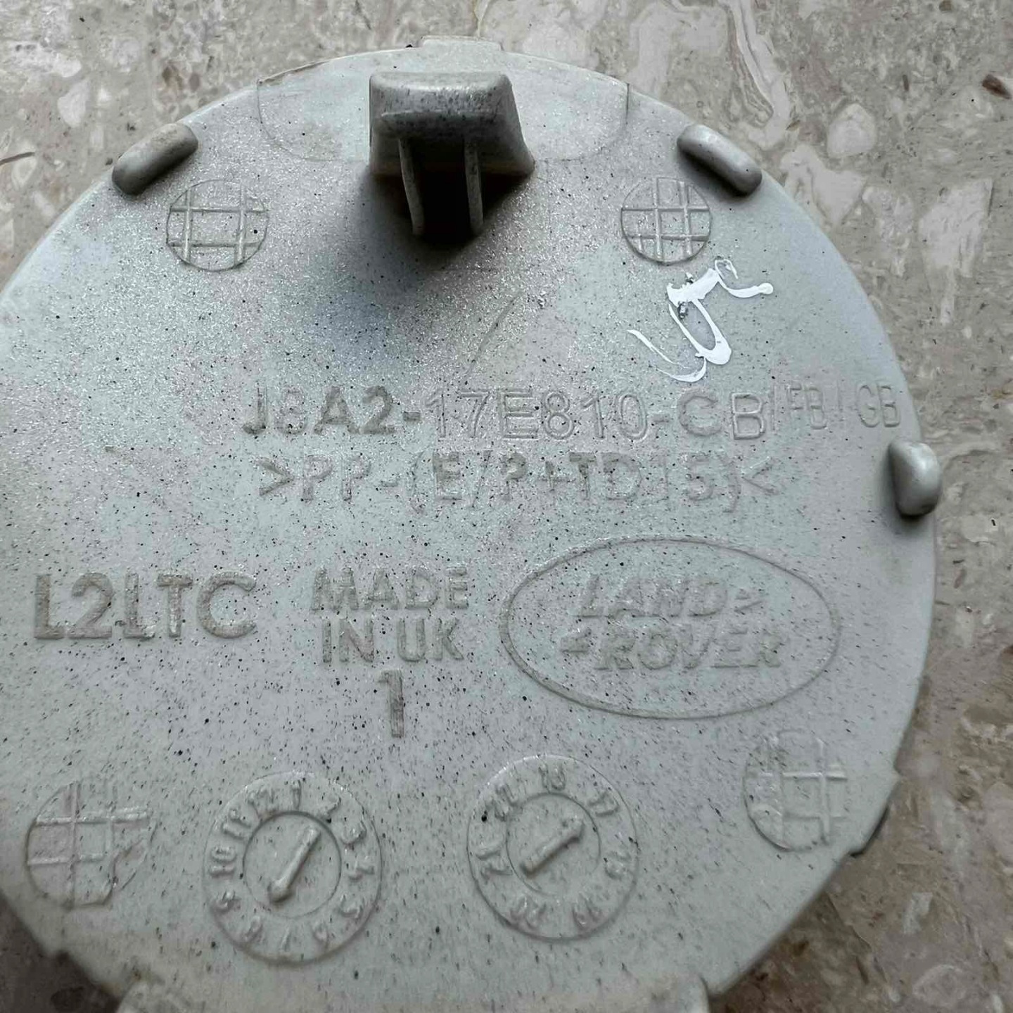 RONGE ROVER VELARE Copri Paraurti posteriore J8A217E810CB