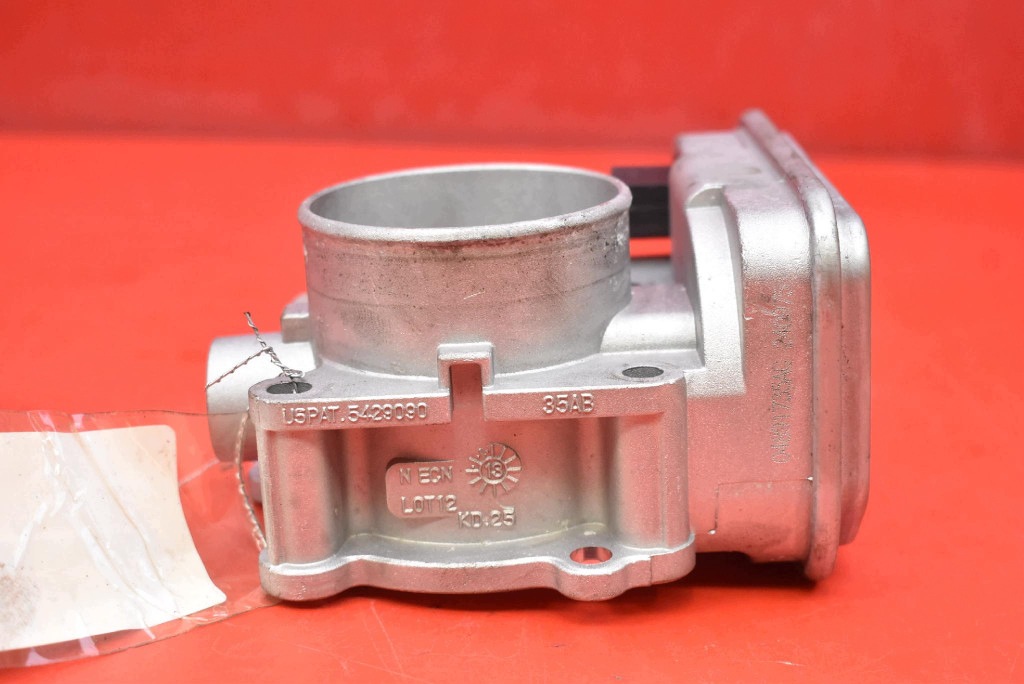 Valvola a farfalla 04891735AC DODGE CALIBER 1 e 2.0 16V 156 KM 06-12