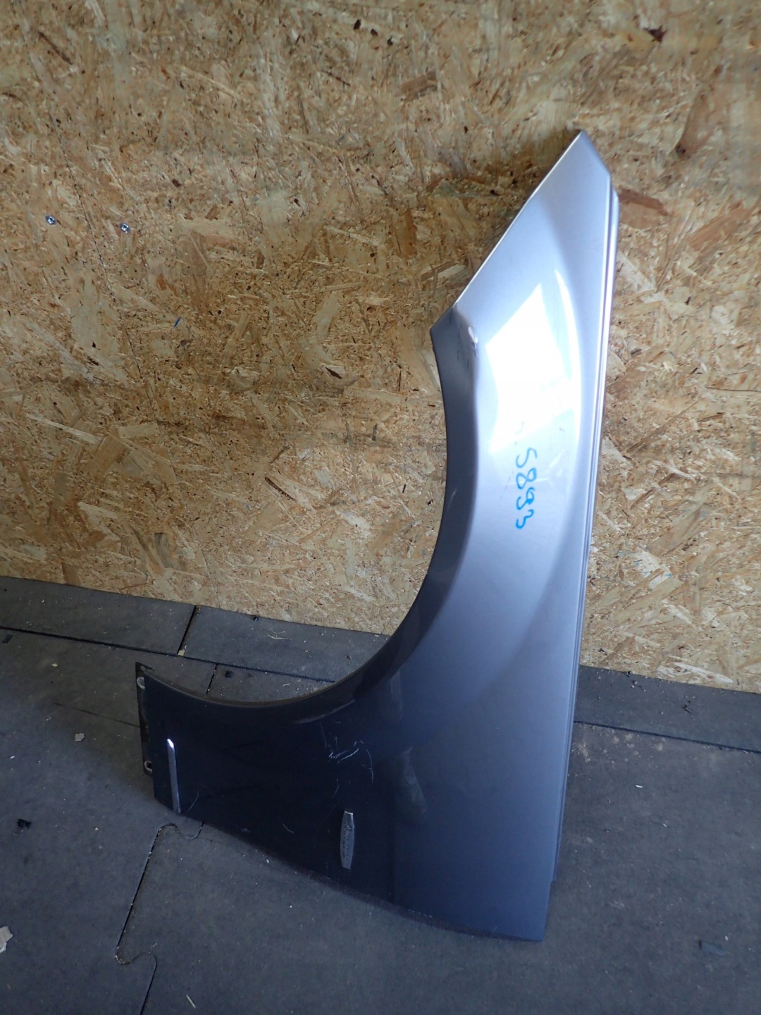 FENDER FRONT LEFT MERCEDES C KLASA W204