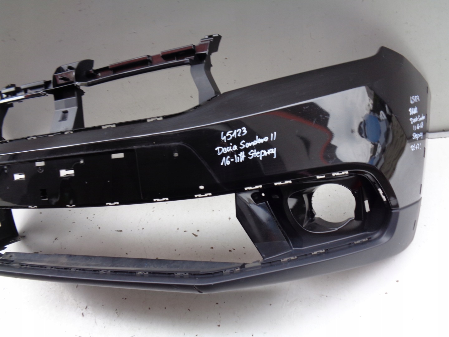 front bumper DACIA SANDERO II 16- LIFT STEPWAY NR 45123