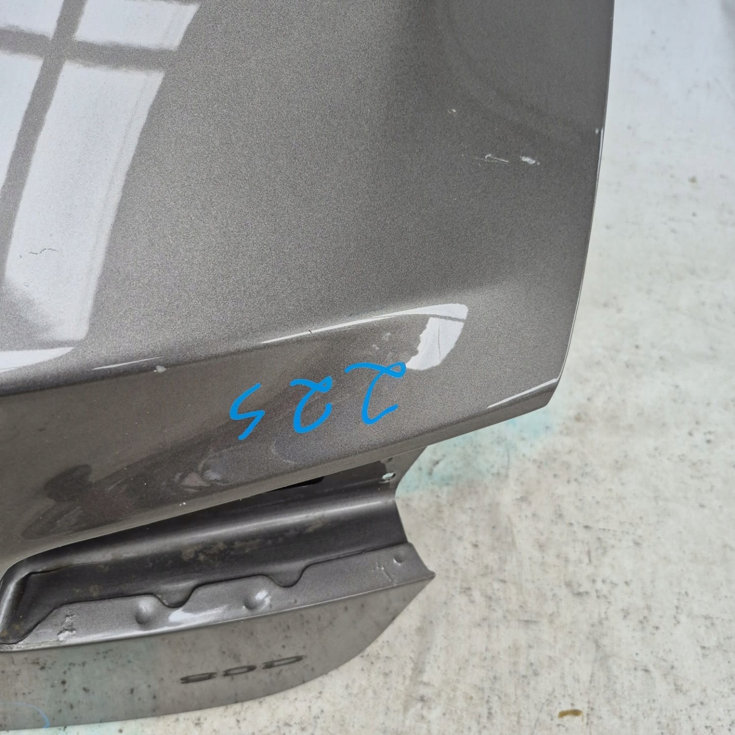 TESLA MODEL S 12- trunk door cover boot rear part