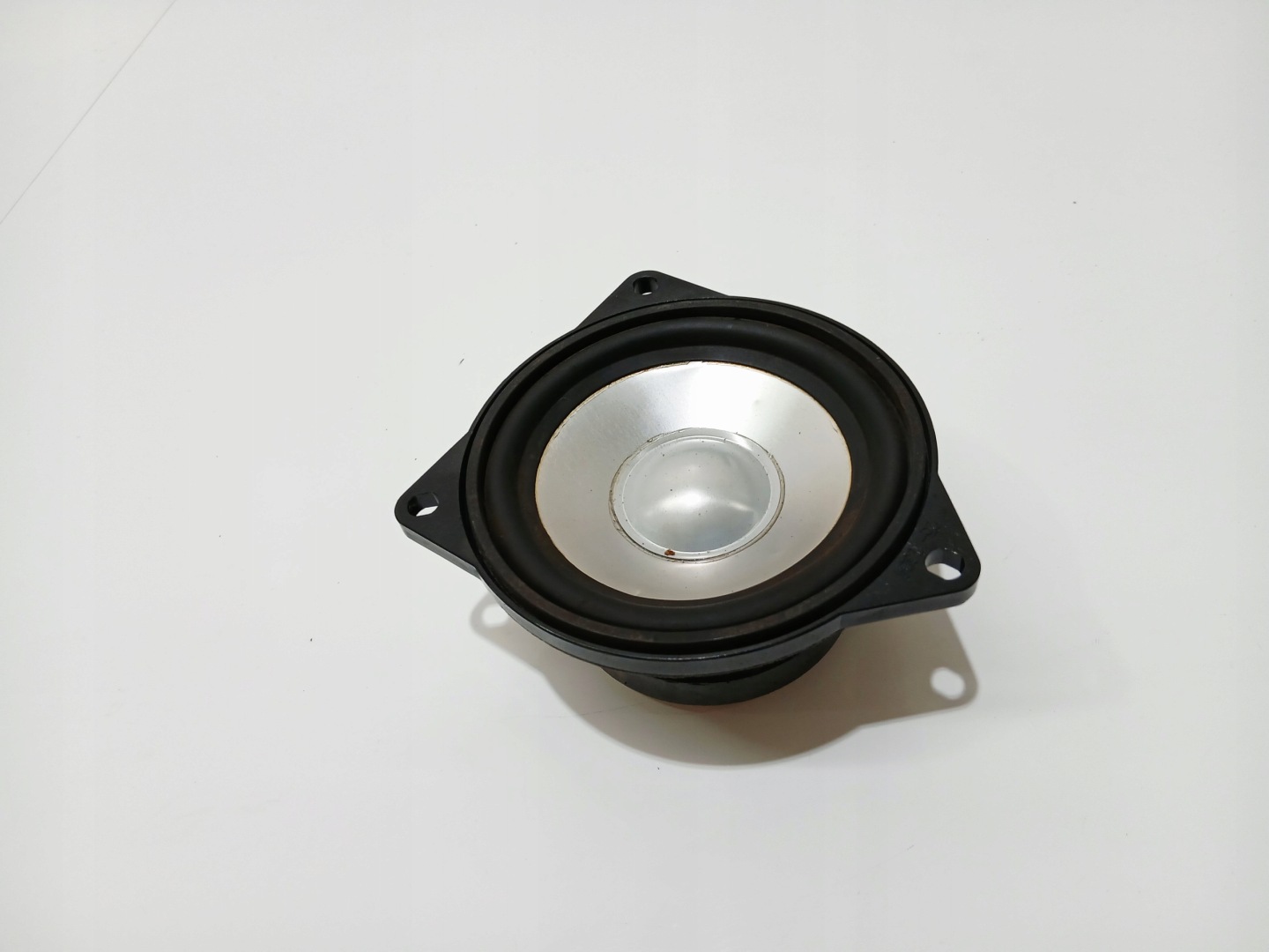 reprák středový reproduktor LOGIC BMW 5 E60 E61 6930903